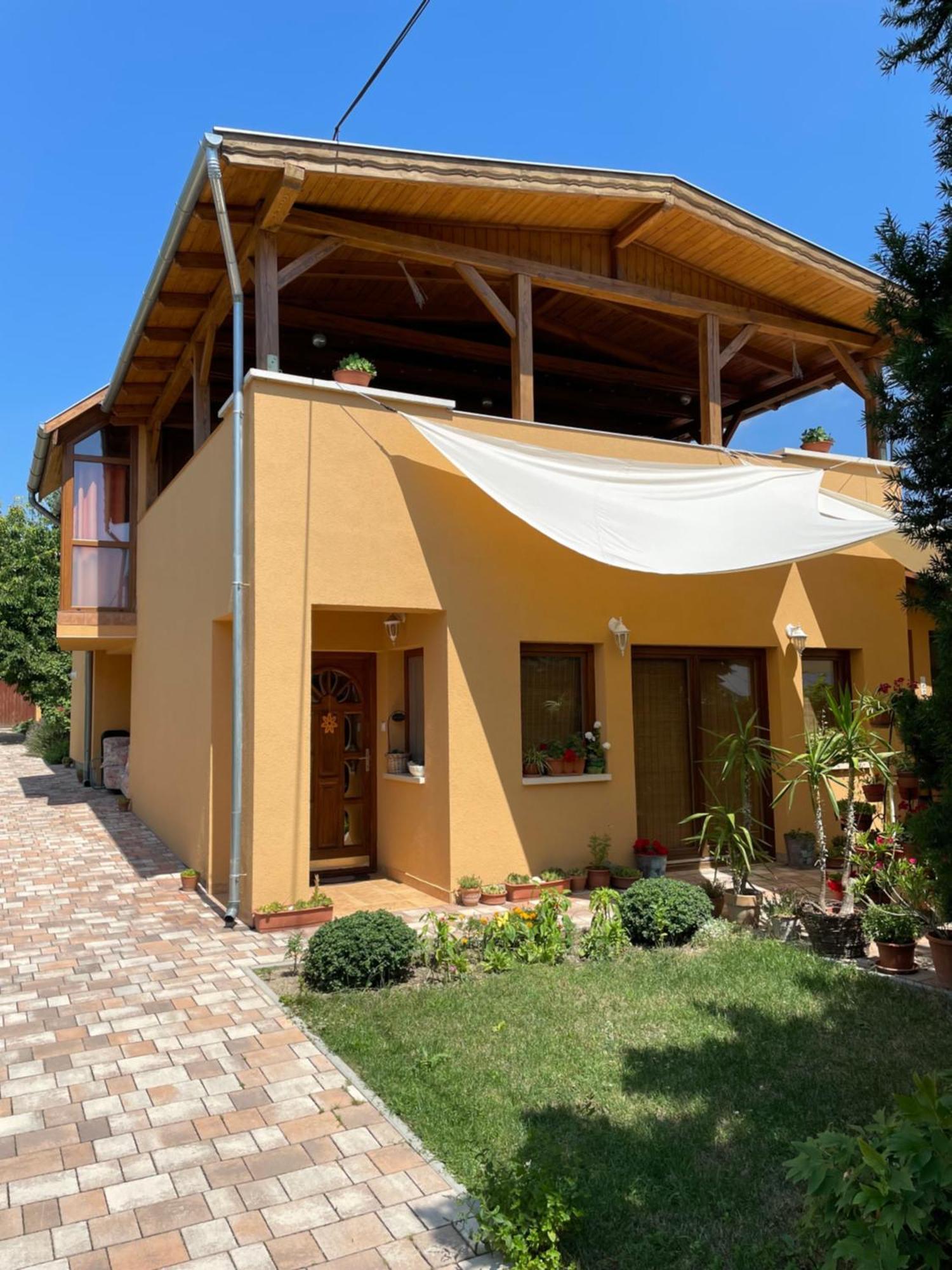 Jazmin-Szieszta Apartmanhaz Balatonfuered Bagian luar foto