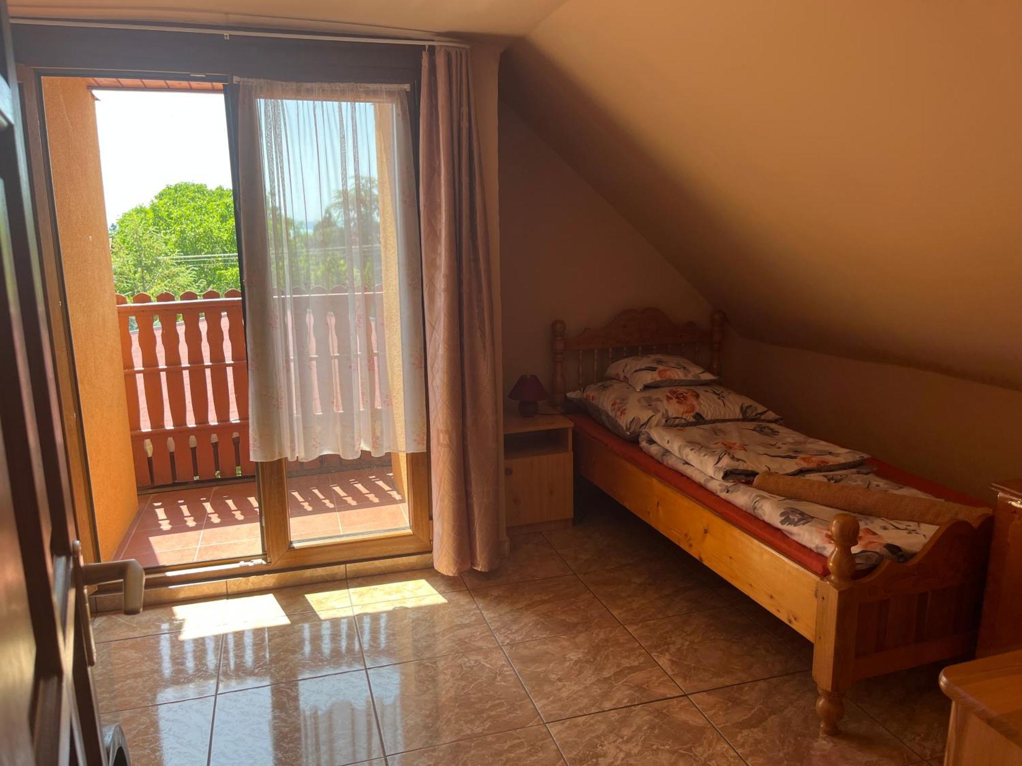 Jazmin-Szieszta Apartmanhaz Balatonfuered Bagian luar foto